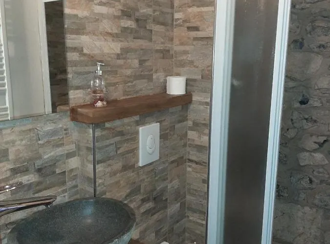 Antica Calvasino Konukevi 3*