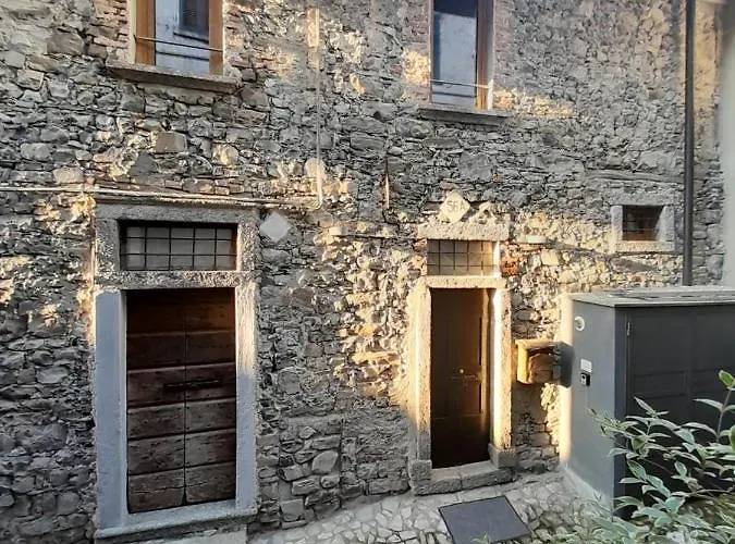Konukevi Antica Calvasino Lezzeno