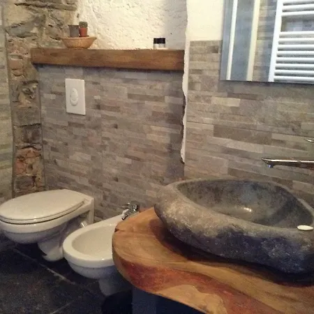 Antica Calvasino Πανσιόν Lezzeno